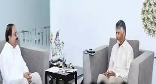 చంద్రబాబుతో మంత్రి తుమ్మల భేటీ: “ఆ 5 గ్రామాలను తిరిగి తెలంగాణకు ఇచ్చేయండి” అని విజ్ఞప్తి!