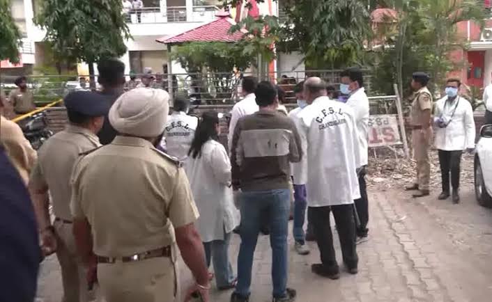 చండీగఢ్ బీజేపీ కార్యాలయం వద్ద పేలుడు..